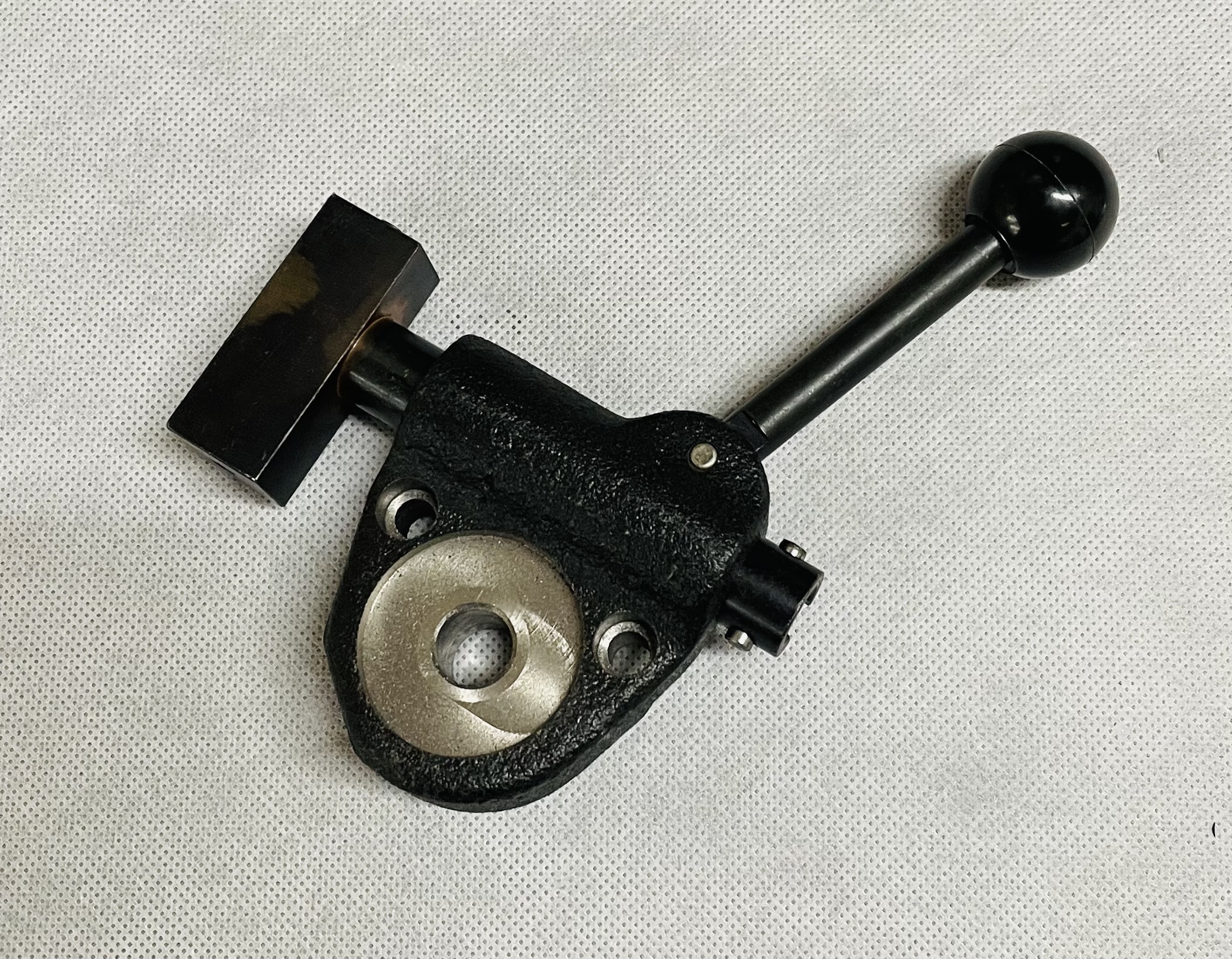 NEW Bridgeport Mill Part - Feed Trip Lever, Ball & Plunger Assembly (Part #1033, 2193498)